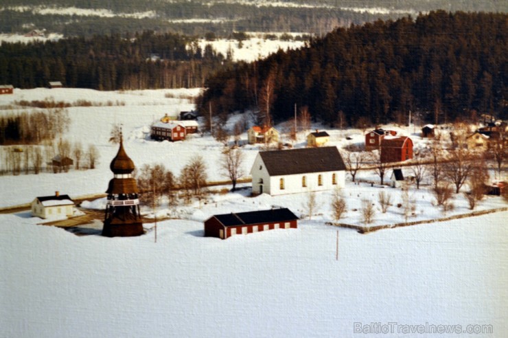 the Ancient Place Center and the church in Hög