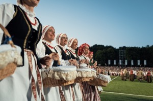 Lietuvas dziesmu un deju svētki svin savu 100. dzimšanas dienu. Foto: Govilnius.lt 30