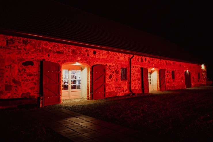 Nurmuižas ražas svētki ir unikāls pasākums tālākajā Ziemeļeiropas vīnogu audzētavā. Foto: Kaspars Filips Dobrovolskis 360146