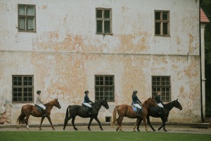 Nurmuižas ražas svētki ir unikāls pasākums tālākajā Ziemeļeiropas vīnogu audzētavā. Foto: Kaspars Filips Dobrovolskis 17