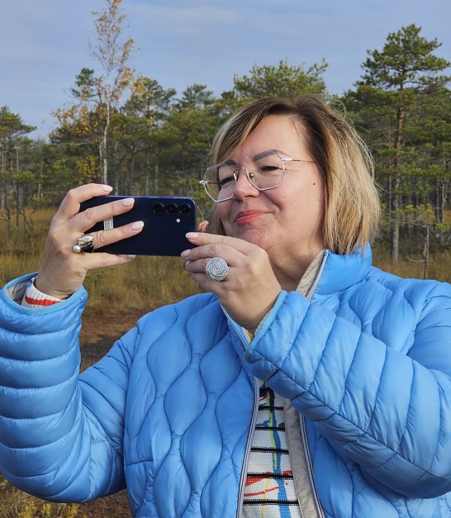 Rīta pārgājiens ar purva kurpēm pa Lielo Ķemeru tīreli. Sadarbībā ar VisitJurmala.lv  Rīta pārgājiens ar purva kurpēm pa Lielo Ķemeru tīreli. Sadarbībā ar VisitJurmala.lv 378919