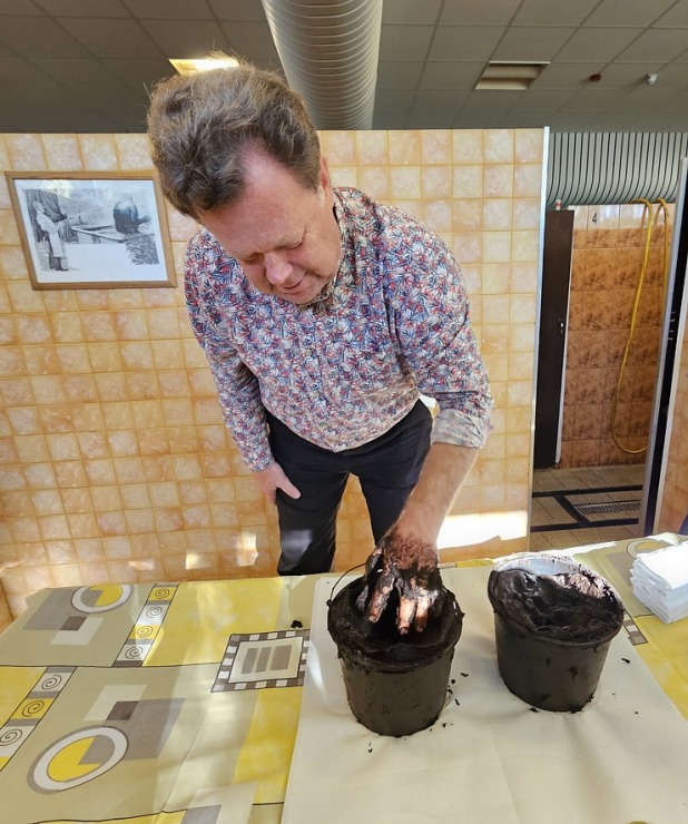 Dūņas un minerālūdeņi — unikāla iespēja ielūkoties KRC « Jaunķemeri » darbībā. Sadarbībā ar VisitJurmala.lv  Dūņas un minerālūdeņi — unikāla iespēja ielūkoties KRC « Jaunķemeri » darbībā. Sadarbībā ar VisitJurmala.lv 379012