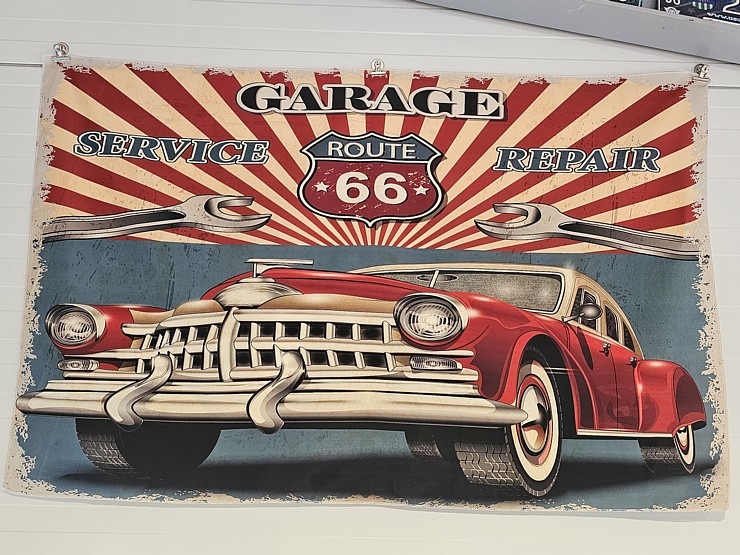 Apmeklējam Milzkalnes «Classic Car & Motorcycle Garage» muzeju Tukuma novadā  Apmeklējam Milzkalnes «Classic Car & Motorcycle Garage» muzeju Tukuma novadā 379814