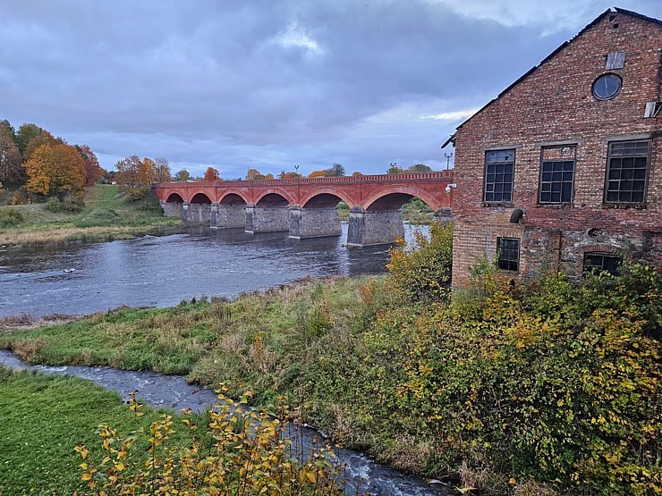 Pēcpusdienas pastaigā iepazīstam UNESCO Pasaules mantojuma sarakstā iekļauto Kuldīgu  Pēcpusdienas pastaigā iepazīstam UNESCO Pasaules mantojuma sarakstā iekļauto Kuldīgu 380485