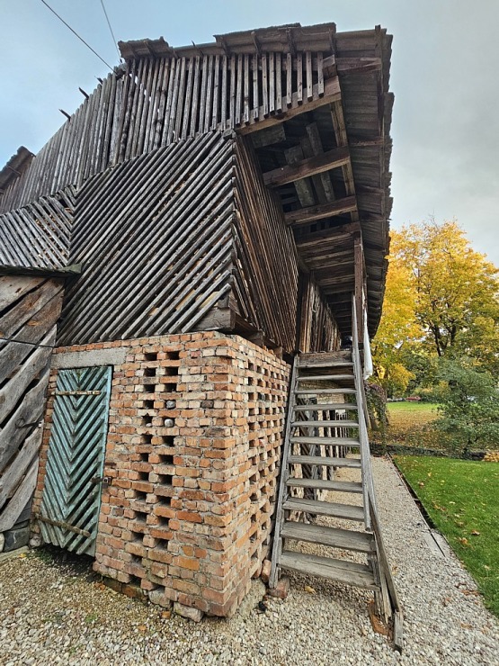 Pēcpusdienas pastaigā iepazīstam UNESCO Pasaules mantojuma sarakstā iekļauto Kuldīgu  Pēcpusdienas pastaigā iepazīstam UNESCO Pasaules mantojuma sarakstā iekļauto Kuldīgu 380492