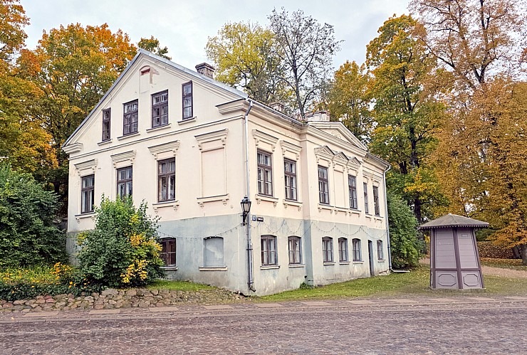 Pēcpusdienas pastaigā iepazīstam UNESCO Pasaules mantojuma sarakstā iekļauto Kuldīgu  Pēcpusdienas pastaigā iepazīstam UNESCO Pasaules mantojuma sarakstā iekļauto Kuldīgu 380497