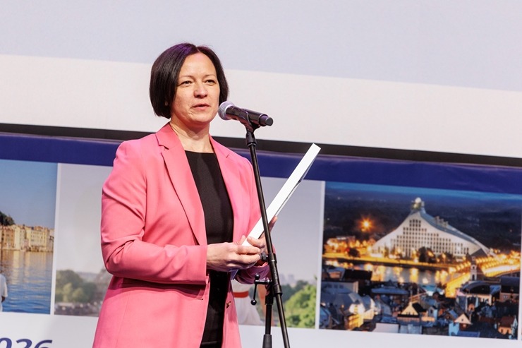 «GADA CILVĒKS TŪRISMĀ 2025» laureāti tiek godināti uz «Balttour 2026» skatuves. Foto: Andrejs Terentjevs, BT1 385654