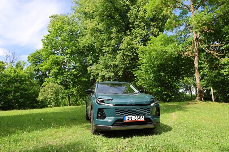 Apceļojam Latviju sadarbībā ar «SIXT Latvia» un «Toyota RAV4» (no 30 eiro dienā) 395819