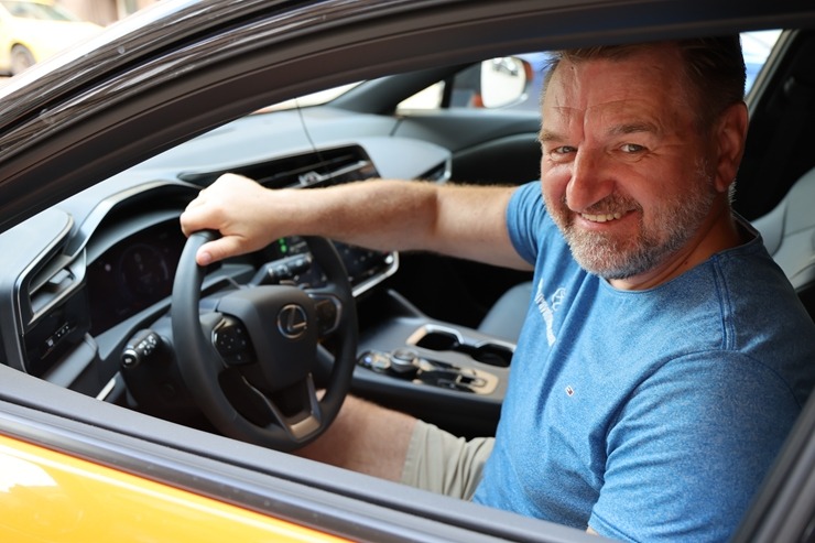 Sadarbībā ar «SIXT Latvia» un «Lexus RZ 500e» (no 850 eiro mēnesī) apceļojam Daugavpili un Augšdaugavas novadu 396037