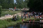 Relaksācija pie dīķa 17