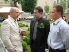 Visas bija jāņuzāles,
Ko plūc Jāņu vakarāi,
Visi bija jāņubērni,
Kas Jānīti daudzināja. 12