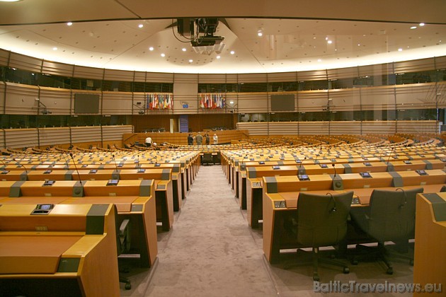 Eiropas Parlamenta deputātu sēžu zāle 32503