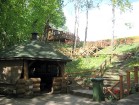 Piedzīvojumu parks piedāvā arī vairākas piknika vietas 7