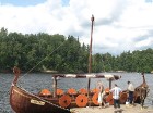 Mežmalas laivas piedāvāja braucienu – ekskursiju ar vikingu kuģi 