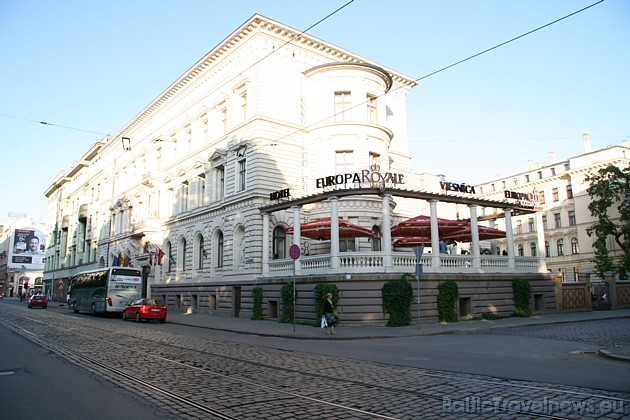 4-15.vieta pieder četru zvaigžņu viesnīcas Europa Royale Riga terasei 36229