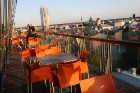 3.vietas Albert Hotel balkona terase ir izcila vieta vakara kafijai vai vieglām pusdienām ar putna lidojuma skatu 12