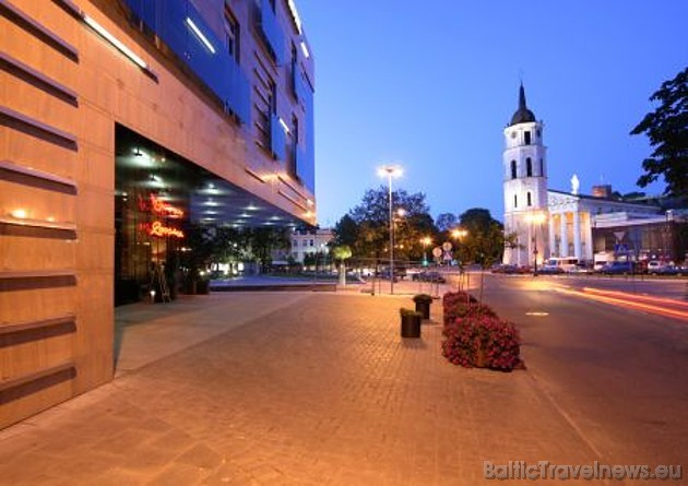 Klaipeda ir četrzvaigžņu viesnīca, kas atrodas pašā Viļņas centrā, L.Stuokos-Gucevičiaus ielā 3 37535