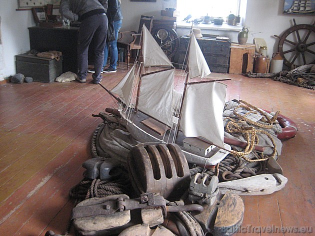 Muzejā var apskatīt daudz senlietu - zvejas piederumus un kuģa inventāru, kā arī vienīgo saglabājušos Igaunijas pirmskara flotes karogu 45682