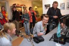 Radiofona muzejā var iemēģināt balsi futbola tiešraides komentētāja statusā 9