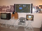 Starp vecajiem televizoriem atrodas arī plazmas TV, kuru gan muzejs ir iegādājies pirms desmit gadiem - tātad tagad jau arī tas ir ar vēsturisku elpu 12