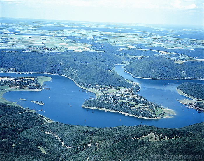 Ziemeļhesene izceļas ar gleznainām ainavām, pasakainām pilīm, omulīgiem ciematiņiem un daudzveidīgu kultūras piedāvājumu
Foto: Touristik Service Wald 49477