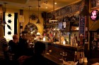 Ņujorkā ir spēkā stingri nesmēķēšanas noteikumi - restorānos un klubos smēķēt nedrīkst
Foto: www.nycgo.com/Malcolm Brown 9