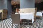 Jāpiezīmē, ka Eiropas lielākajā un prestižākajā jauno profesionāļu meistarības konkursā «EuroSkills 2010» pavārs Kārlis Mugins no restorāna Bergs savā 9