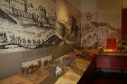 Muzeja vienkāršā ekspozīcija parāda pasta ceļa attīstību gadsimtu laikā 46