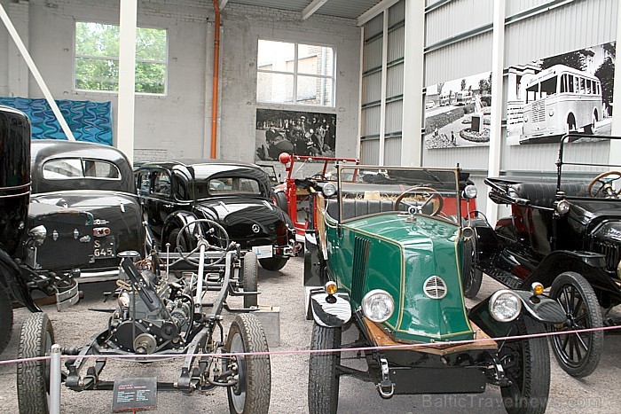 Enerģētikas un tehnikas muzejā ir iekārtota īpaša seno transporta līdzekļu ekspozīcija 62004