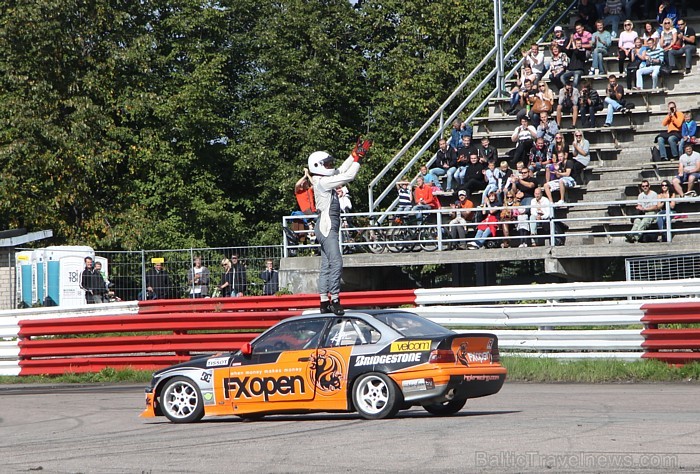 Autosacīkšu «1000km Grand Prix Riga 2011» (3.09.2011) ietvaros drifts 66450