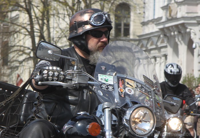 Motociklu sezonas atklāšanas parāde 2012 Rīgā 74339