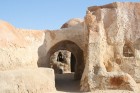 Travelnews.lv sameklē filmas Zvaigžņu kari pilsētas dekorācijas Sahāras tuksnesī (Tunisija) 25