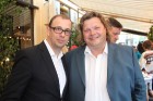 Tūrisma firmas Baltic Travel Group vadītājs Vlads Korjagins un restorāna «Melnā kaķa mājas» īpašnieks Edgars Beitāns 26