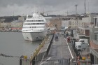 Helsinki daudziem ceļotājiem pazīstama ar pasaules līmeņa modernajiem prāmju termināliem. Silja Europa, Silja Serenade, Silja Symphony ir vieni lielāk 4