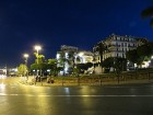 Alžīras pilsētas centrs naktī 77