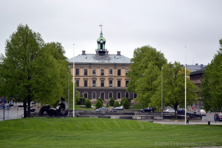 Jāvle (Gävle) ir vecākā Zviedrijas ziemeļu daļas pilsēta, tā savu laiku skaita kopš 1446. gada. 95050