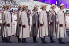 Ar aptuveni 18 000 dalībnieku uzstāšanos Mežaparka Lielajā estrādē noslēdzas XXV Vispārējie latviešu Dziesmu un XV Deju svētki 44