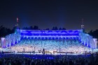 Ar aptuveni 18 000 dalībnieku uzstāšanos Mežaparka Lielajā estrādē noslēdzas XXV Vispārējie latviešu Dziesmu un XV Deju svētki 69