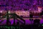Ar aptuveni 18 000 dalībnieku uzstāšanos Mežaparka Lielajā estrādē noslēdzas XXV Vispārējie latviešu Dziesmu un XV Deju svētki 67