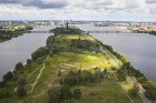 No Zaķusalas TV torņatā var labi pārredzēt Vecrīgu, Rīgas centru un Pārdaugavu 12