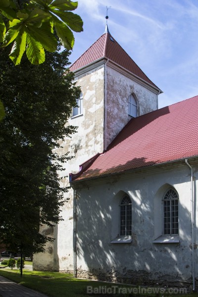 Bauskas Sv. Gara luterāņu baznīca ir senākā saglabājusies celtne Bauskas vecpilsētas daļā 130122