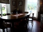 Fellin ir pašā Vīlandes centrā izvietota kafejnīca-restorāns, kas vienlaicīgi apbur ar mājīgu vienkāršību un pacilājoši svinīgu vidi. 18