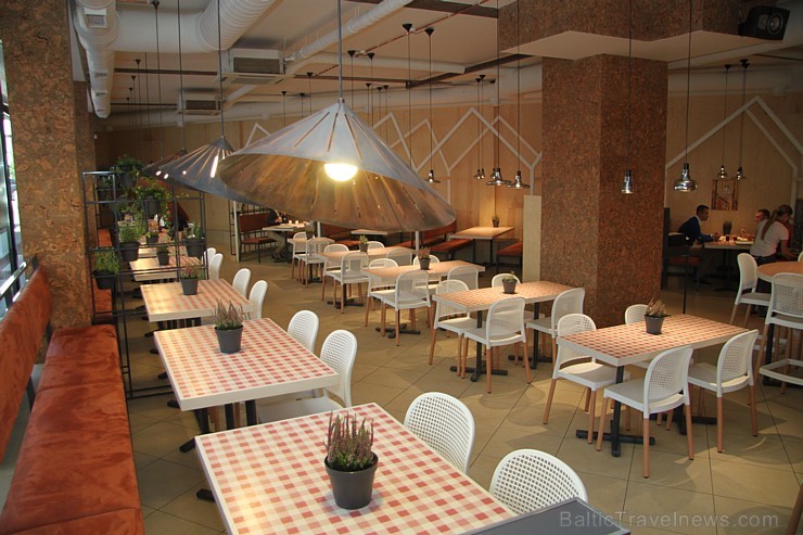 Rīgas Barona kvartālā ir atvēries jauns pusdienu restorāns «Sunny Picnic» 134075
