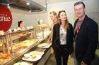 Rīgas Barona kvartālā ir atvēries jauns pusdienu restorāns «Sunny Picnic» 15
