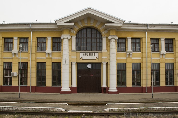 Gulbenes dzelzceļa stacija ir viena no lielākajām un greznākajām dzelzceļa staciju ēkām Latvijā 135579