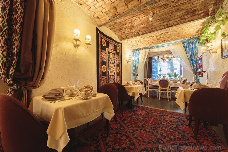 2014. gada rudenī Rīgā tika atvērts jauns uzbeku nacionālās virtuves restorāns Uzbegims, kur ēdienus gatavo tikai uzbeku pavāri, izmantojot tradicionā 135600