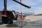 Starptautiskā lidosta «Rīga» iepazīstina tūrisma profesionāļus ar ugunsdzēsējiem 9