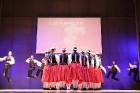 Ogres bērnu un jauniešu deju studija «Pīlādzītis» dejo pavasara koncertā 1