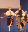 Ogres bērnu un jauniešu deju studija «Pīlādzītis» dejo pavasara koncertā 24