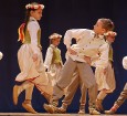 Ogres bērnu un jauniešu deju studija «Pīlādzītis» dejo pavasara koncertā 50